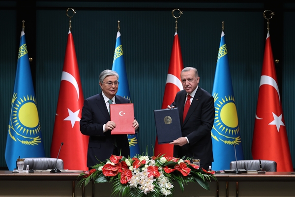 Foto - Türkiye ile Kazakistan arasında imzalar atıldı