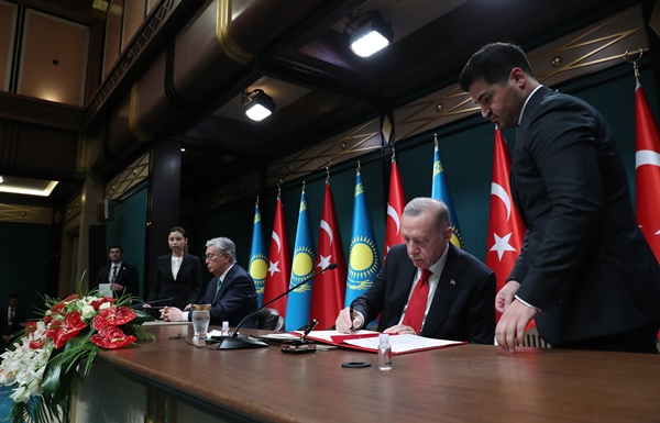 Foto - Türkiye ile Kazakistan arasında imzalar atıldı