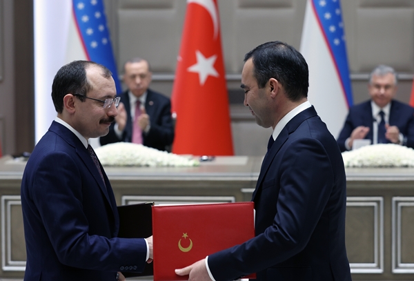 Foto - Türkiye ile Özbekistan arasında imzalar atıldı