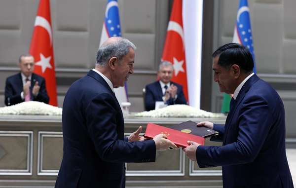 Foto - Türkiye ile Özbekistan arasında imzalar atıldı