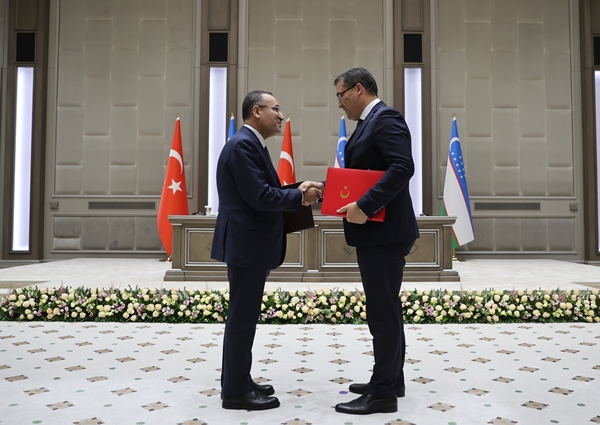 Foto - Türkiye ile Özbekistan arasında imzalar atıldı