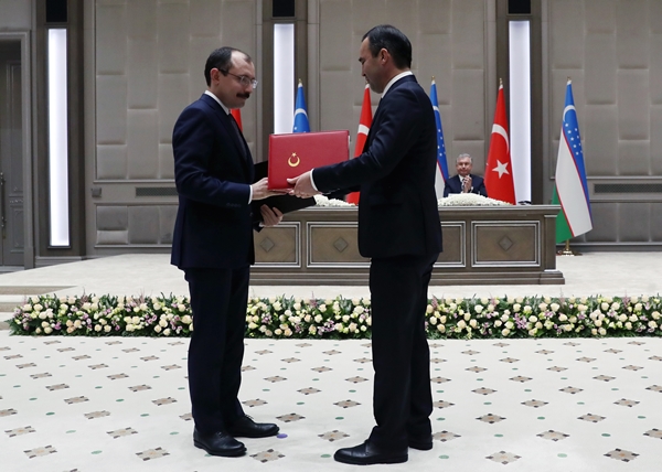 Foto - Türkiye ile Özbekistan arasında imzalar atıldı