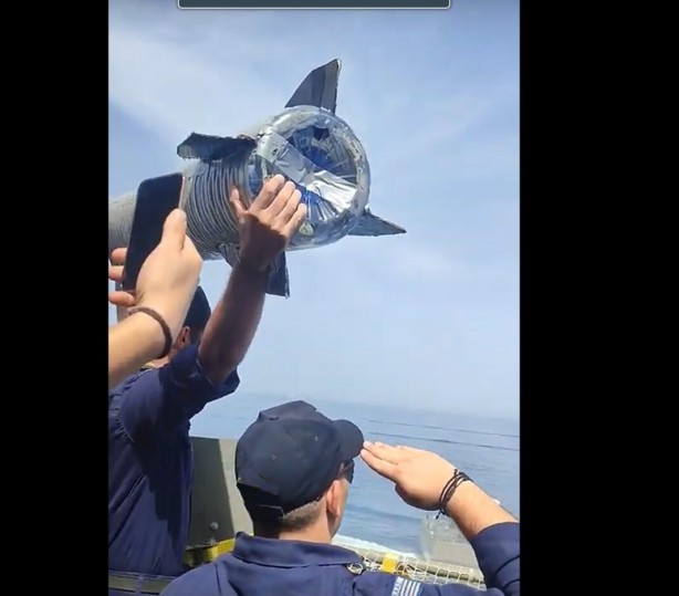 Foto - Türkiye ile savaşa hazırlanıyorlardı! Kartondan füze yaptılar