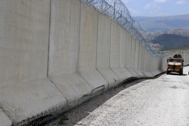 Foto - Türkiye'den İran sınır hattında dikkat çeken adım! Fotoğraflandı