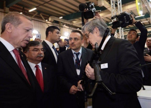 Foto - Türkiye 'Işın kılıcı'nı üretti