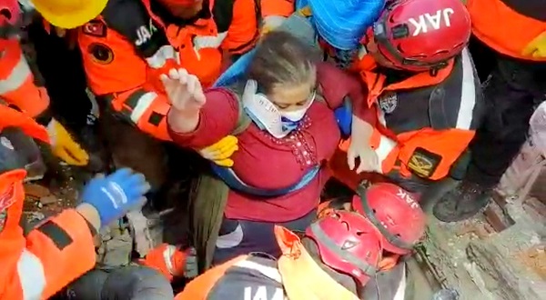 Foto - Türkiye kan ağlıyor! Adıyaman'dan geriye kalanlar