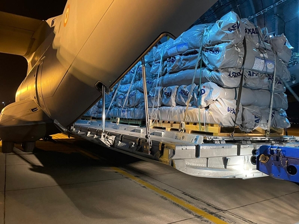 Foto - Türkiye kardeş ülke için "hava köprüsü" kurdu