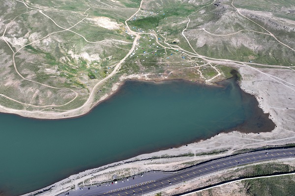 Foto - Türkiye kavrulurken orada sobayla ısınıyorlar