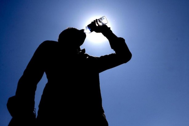 Foto - Türkiye kavurucu sıcakların etkisinde...Termometreler fırladı