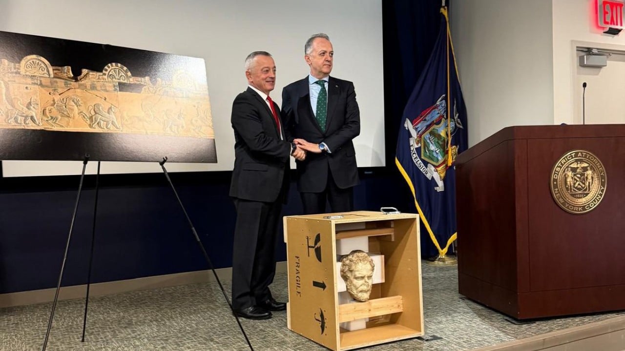 Türkiye, kayıp eserlerinin izini sürmeye devam ediyor: Boubon İmparatoru ve 28 eser yurtta