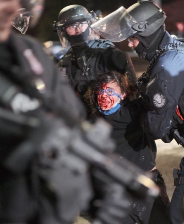 Foto - Türkiye kınamak için yarışa girenlerin portresi! ABD ve Avrupa polisinden orantısız güç