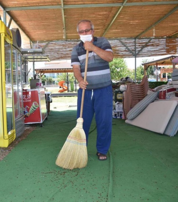 Foto - Türkiye koronavirüsle mücadele ederken bir kriz daha! İstilaya başladılar