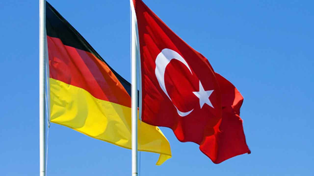 Foto - Türkiye köşeye sıkıştırdı! Eurofighter bombası patlıyor