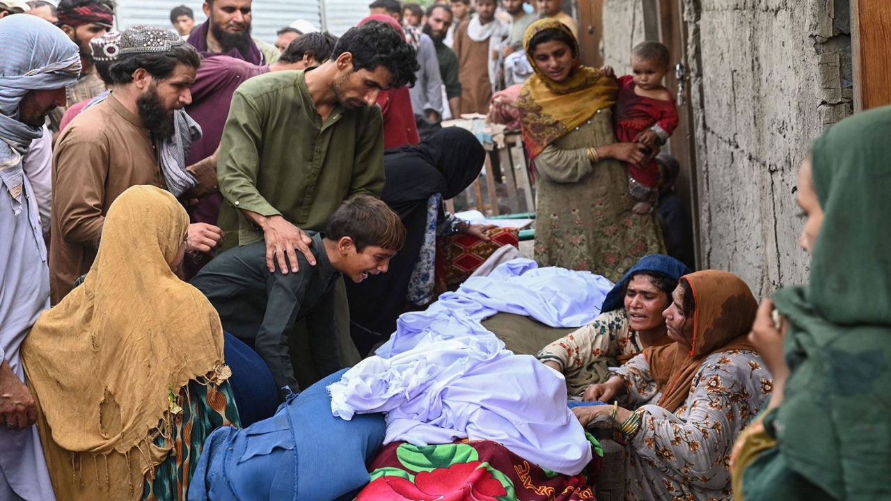 Foto - Türkiye, Müslüman ülke için harekete geçti! Dev uçak yola çıktı bile