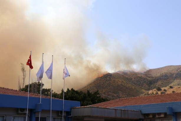 Foto - Türkiye nefesini tuttu! Adım adım yaklaşan tehlike havadan görüntülendi