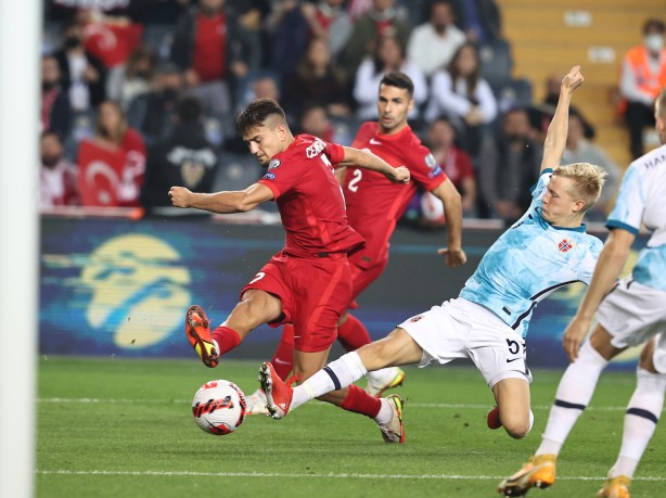 Foto - Türkiye Norveç maçında geceye damga vuran rakam!