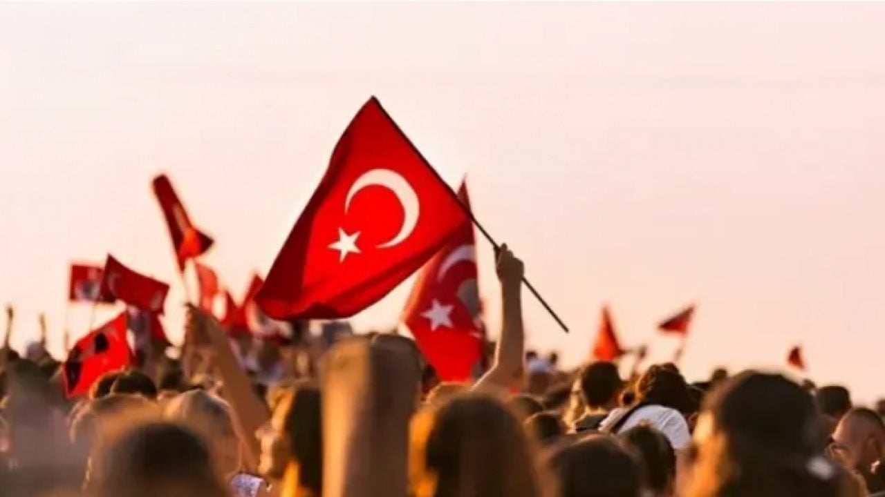 Türkiye nüfusu alarm veriyor: Türkiye'nin en yaşlı ili belli oldu!