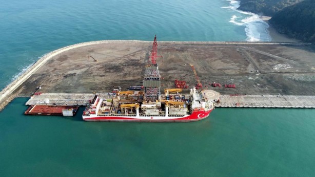 Foto - Türkiye o dağın altında resmen petrol hazinesi buldu! Fışkırdıkça fışkırıyor