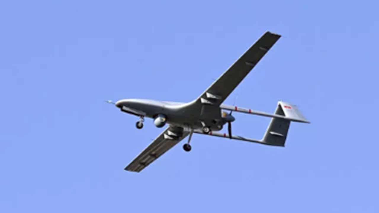 Foto - Türkiye o ülkeye TB2 SİHA yapmayı öğretmeye başladı! Yaptıkları SİHA'larla Rusya'yı vuracaklar