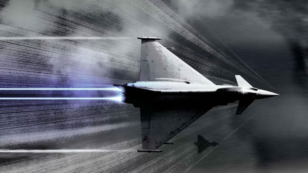 Türkiye oyalanırken Eurofighter savaş uçakları oraya iniyor