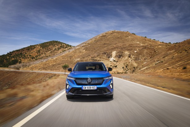 Foto - Türkiye pazarına rüzgar gibi giriş yaptı! İşte yeni Renault Rafale