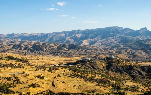 Foto - Türkiye petrol hazinesi buldu! Su kuyusundan bile petrol fışkırırken alçaklar saldırıya geçti