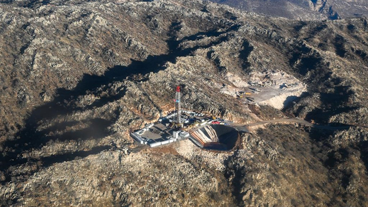 Foto - Türkiye petrolun kralını buldu! 99 kuyudan oluk oluk akıyor