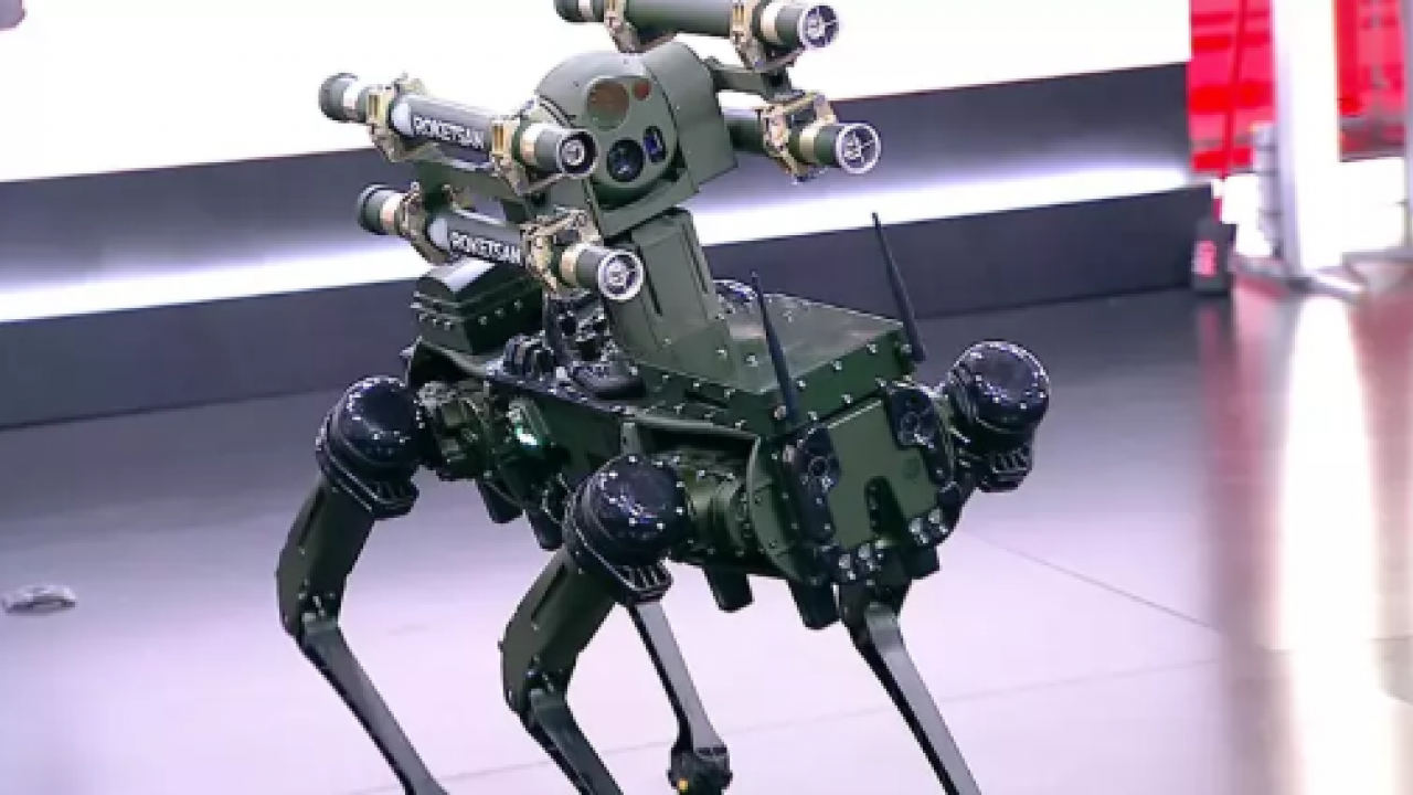 Foto - 'Türkiye robot ordusunu sahaya sürdü! Bundan sonra robotlarla savaşmak zorunda kalabiliriz'