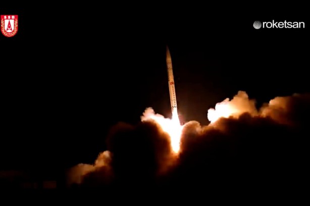 Foto - Türkiye roketi fırlattı! Bölge halkı şoka uğradı... Öyle bir enerji üretmiş ki...