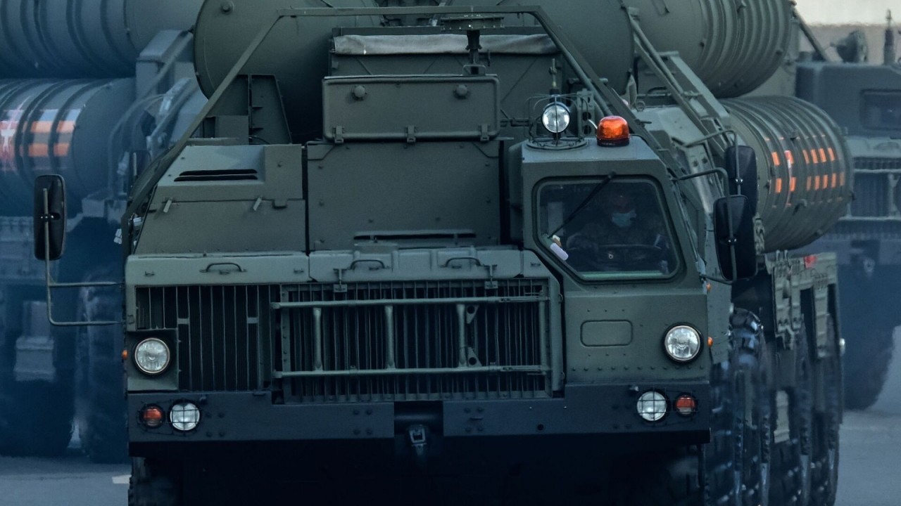 Foto - Türkiye S-400'leri hangarda mı saklıyor? Emekli asker çok sinirlendi, çılgına döndü