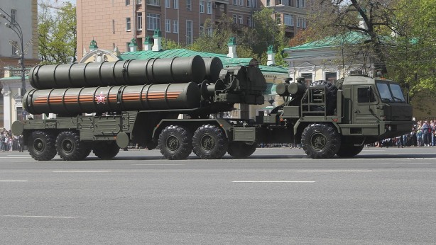 Foto - Türkiye S-400'leri o ülkeye mi verecek? Türk profesör duyurdu: Bunu yaparsak bir taşla iki kuş vururuz