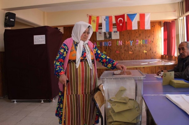 Foto - Türkiye sandık başında! 