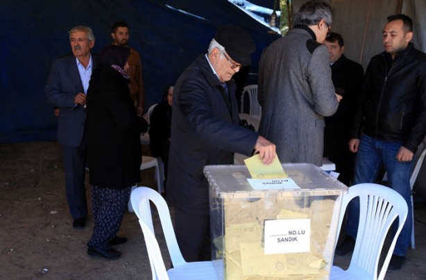 Foto - Türkiye sandık başında! 