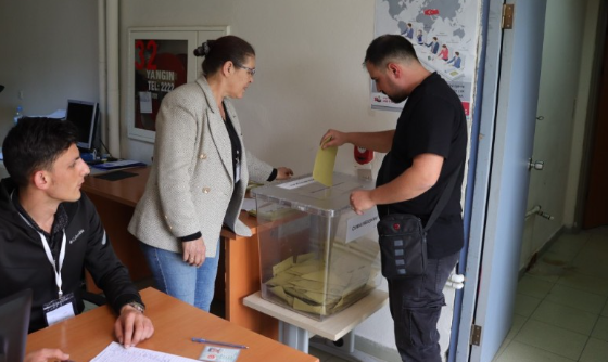 Foto - Türkiye sandık başında: İkinci tur için oy verme işlemi başladı