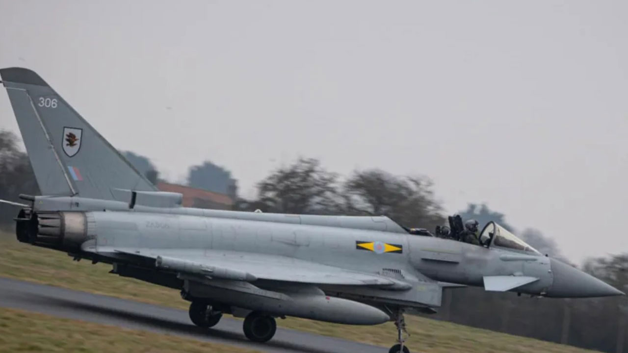 Foto - Türkiye satın alacaktı! Eurofighter Typhoon savaş uçağının başına öyle bir şey geldi ki...
