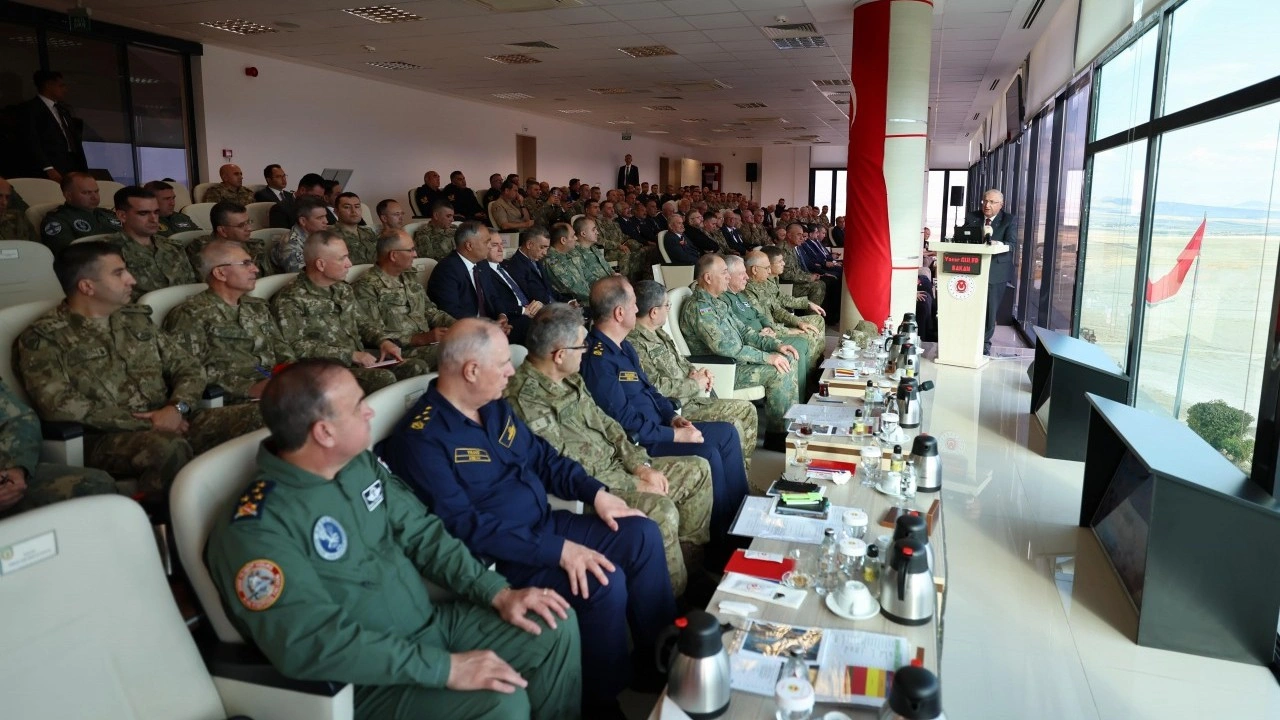 Foto - Türkiye savunmada güç gösterisi yaptı! Yeni silahlar ilk kez sahaya indi