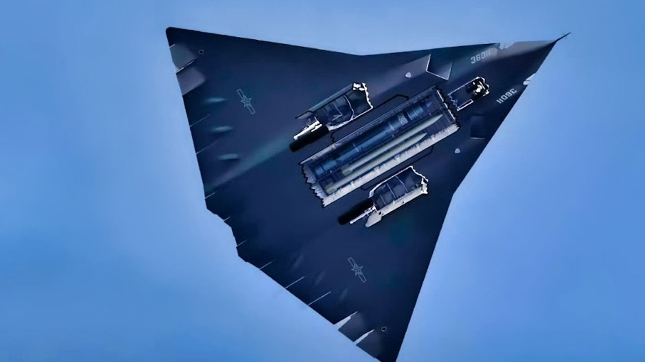 Foto - Türkiye sessiz sedasız çalışmalar yapıyordu! Sır gibi saklanan 6. nesil savaş uçağı havalandı