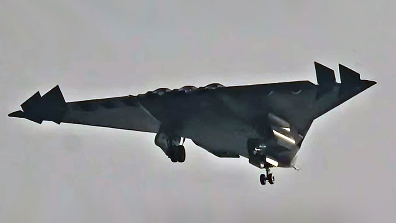 Foto - Türkiye sessiz sedasız çalışmalar yapıyordu! Sır gibi saklanan 6. nesil savaş uçağı havalandı
