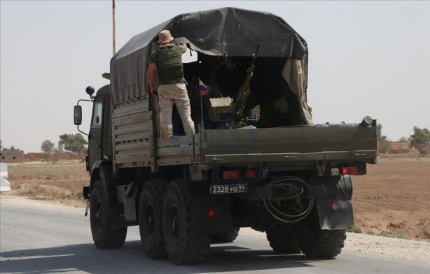 Foto - Türkiye sınırına askeri yığınak! Görüntülere ulaşıldı
