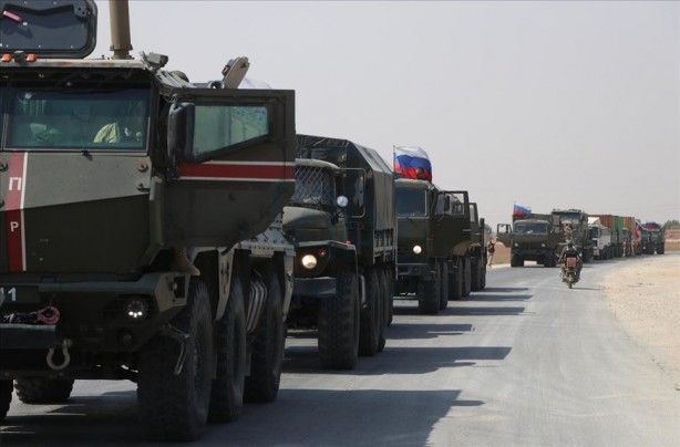 Foto - Türkiye sınırına askeri yığınak! Görüntülere ulaşıldı