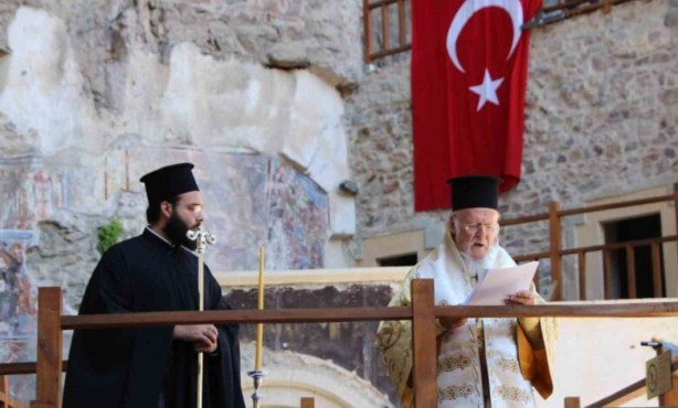 Türkiye Sümela Manastırında ayine izin verdi ama Yunanistan'dan çilden çıkaran uygulama