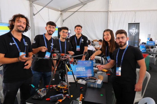 Foto - Türkiye tarihinde böylesi olmamıştı! Selçuk Bayraktar müthiş rakamı verdi