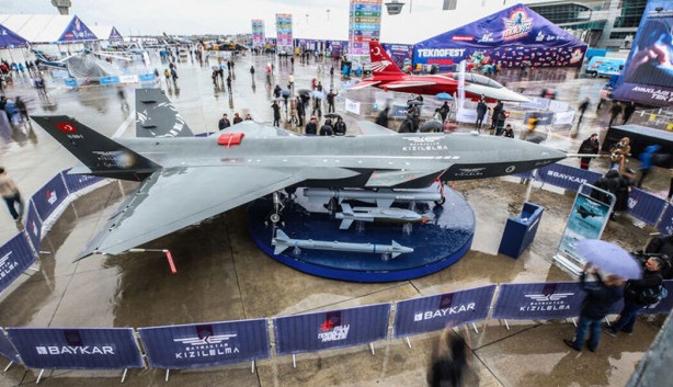 Foto - Türkiye tarihinin en büyük ödüllü teknoloji yarışması! TEKNOFEST 2024’e başvurular başladı! Büyük ödülü duyan kayıt yaptırmaya koşuyor! "Gelecek Sensin"