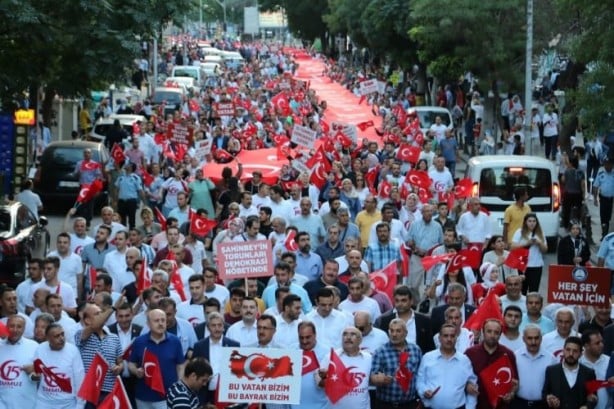 Foto - Türkiye tek yürek oldu, milyonlar meydanlara indi!