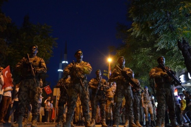 Foto - Türkiye tek yürek oldu, milyonlar meydanlara indi!