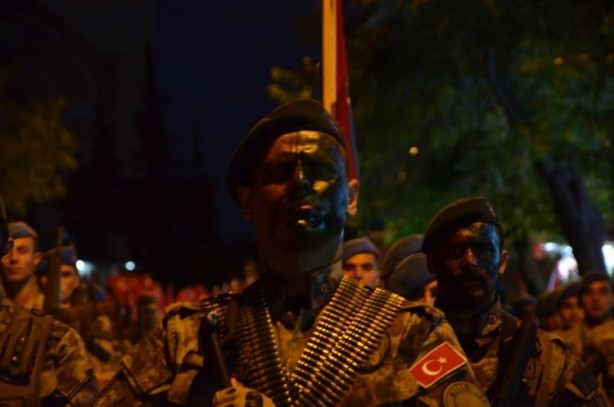 Foto - Türkiye tek yürek oldu, milyonlar meydanlara indi!