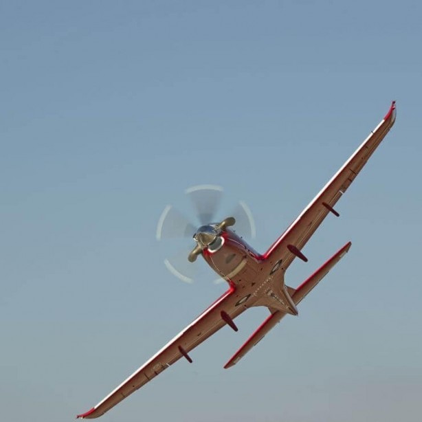 Foto - Türkiye uçakları acil olarak o ülkeye göndermişti! HÜRKUŞ-2 bombası resmen patlıyor