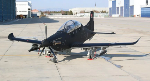 Foto - Türkiye uçakları acil olarak o ülkeye göndermişti! HÜRKUŞ-2 bombası resmen patlıyor