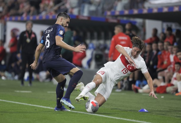 Foto - Türkiye, UEFA’da "ilk 10" hedefini büyük oranda garantiledi! En düşük bizden sonrasında ülke puanı ise...