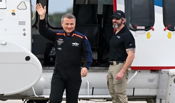 Foto - Türkiye Uzay Ajansı Başkanı 55 milyon dolar eleştirilerine yanıt verdi: Futbol vurgununda bundan fazlası çalındı!